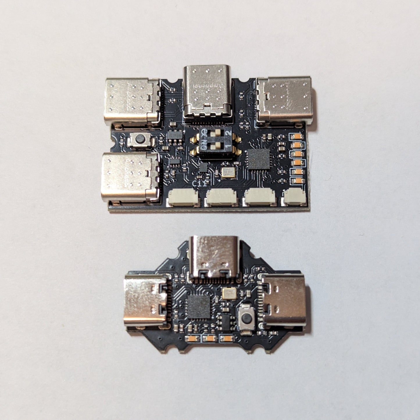 USB 2.0 Hub for Bigscreen Beyond