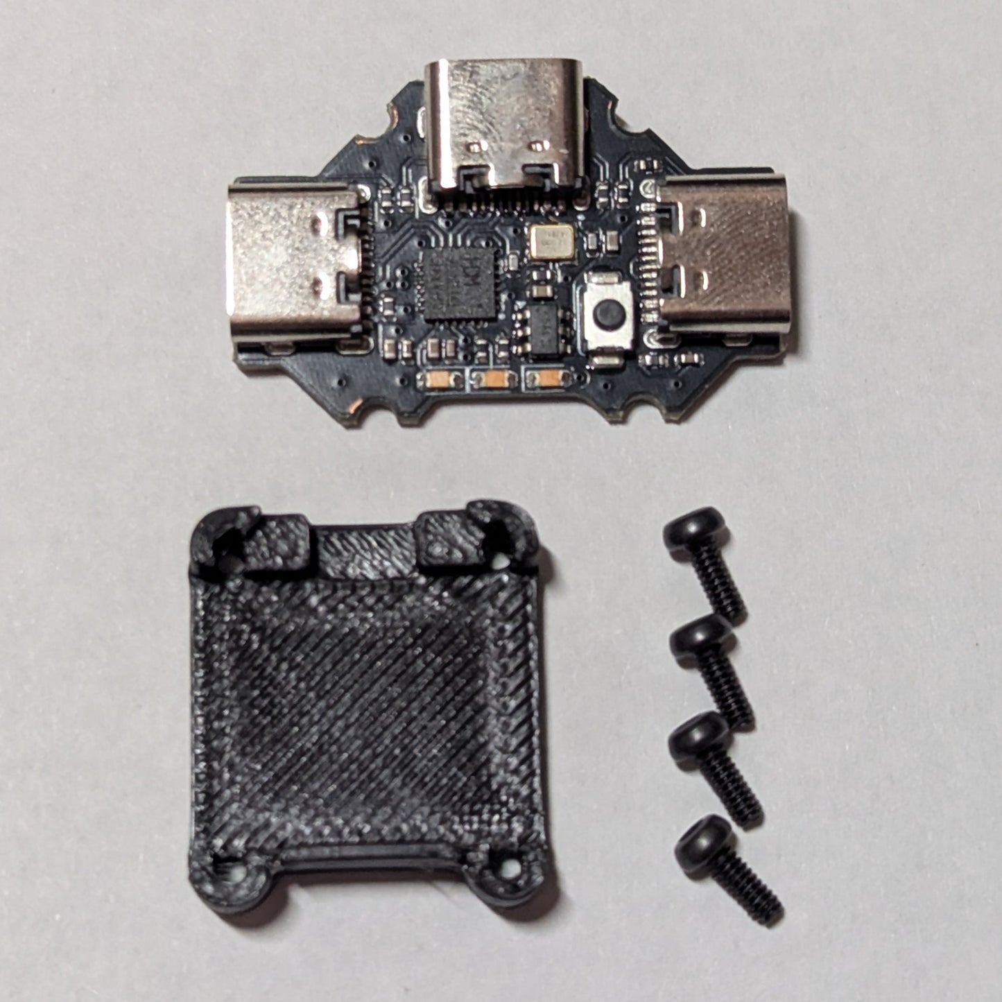 USB 2.0 Hub for Bigscreen Beyond